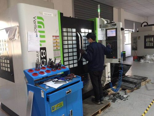 精密铸就品质 专业五金精密零件加工与零售一体化服务